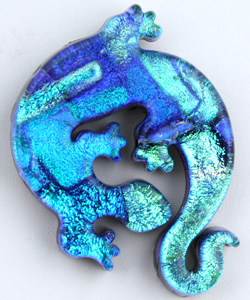 Fused Glass Gecko Shape 1-3/4 x 1-1/4 in. - 90 COE link