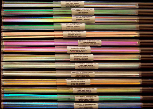 Dichroic on Clear 2 mm Stringer 90 COE 18 in. long (tube of 7) link