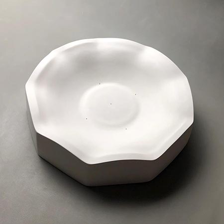 Round Footed Scalloped Slump Mold - 11 in. link