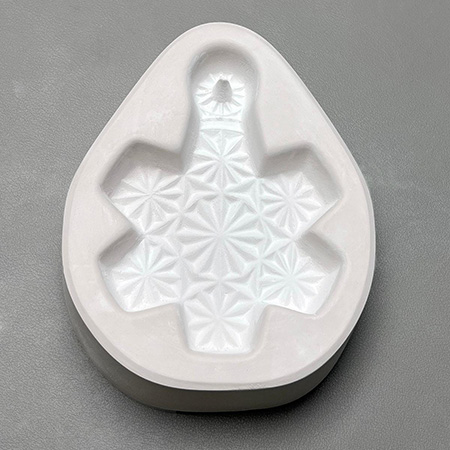 Crystal Flake Ornament Mold - 5.75 x 4.5 in. link