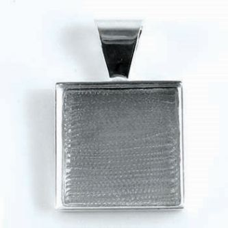 Pendant Square Welled 1" link