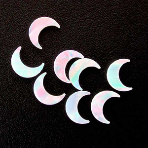 Opals - Crescent - 5mm - White link